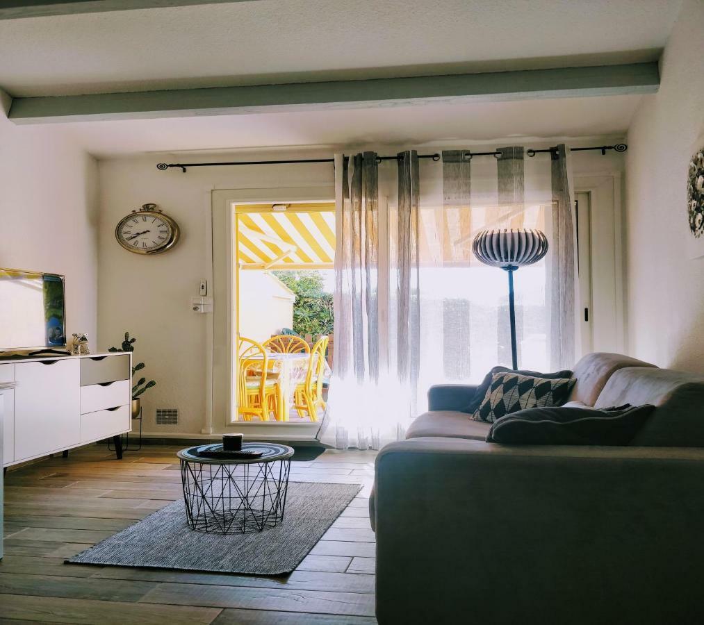 Residence Le Neptuna T2 Direct Plage Wifi Clim Agde Kültér fotó